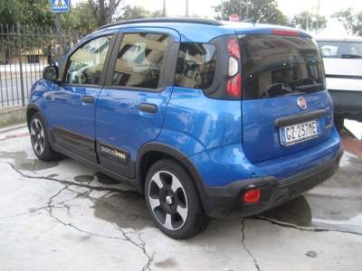 Fiat Panda PANDINA 1.0 FIREFLY S-S HYBRID CROSS Blu/Azzurro usata Albissola Marina