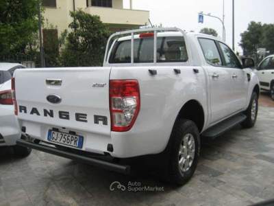 Ford Ranger 2.0 ECOBLUE DC XLT 5 POSTI Bianco usata Albissola Marina
