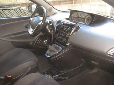 Lancia Ypsilon 1.3 MJET  16V 95 CV S-S SILVER Grigio usata Albissola Marina