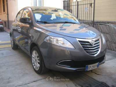 Lancia Ypsilon 1.3 MJET  16V 95 CV S-S SILVER Grigio usata Albissola Marina