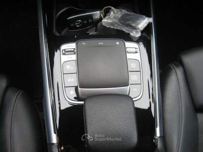 Mercedes-Benz Classe GLB  D AUTOMATIC SPORT PLUS Bianco usata Albissola Marina