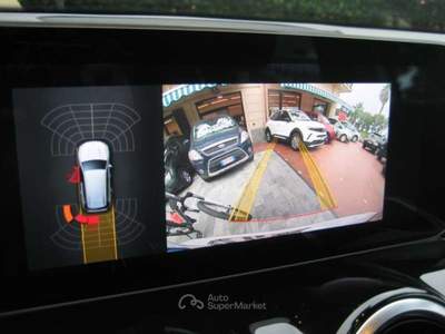 Mercedes-Benz Classe GLB  D AUTOMATIC SPORT PLUS Bianco usata Albissola Marina