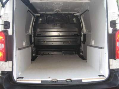 Opel Vivaro 1.5 DIESEL 120 CV S-S PL-TN ENJOY Bianco usata Albissola Marina