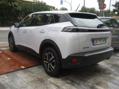 Peugeot 2008 PURETECH 100 S-S ACTIVE Bianco usata Albissola Marina