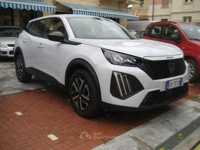 Peugeot 2008 PURETECH 100 S-S ACTIVE Bianco usata Albissola Marina