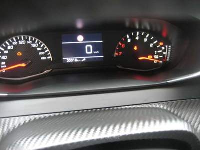 Peugeot 2008 PURETECH 100 S-S ACTIVE Bianco usata Albissola Marina