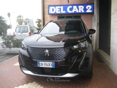 Peugeot 2008 PURETECH 100 S-S ALLURE Nero usata Albissola Marina