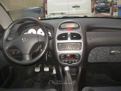 Peugeot 206 1.6 16V CC QUIKSILVER Argento usata Albissola Marina
