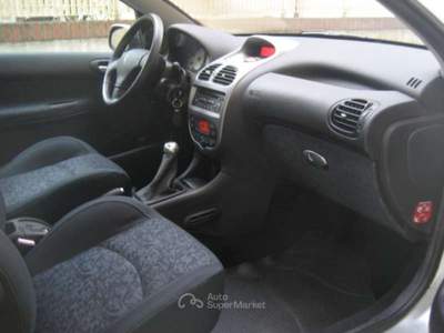 Peugeot 206 1.6 16V CC QUIKSILVER Argento usata Albissola Marina