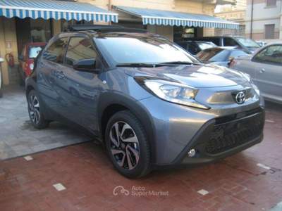 Toyota Aygo X 1.0 VVT-I 72 CV 5P TREND AIR Blu/Azzurro usata Albissola Marina