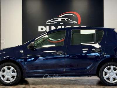 Dacia Sandero 1.2 GPL 75CV Lauréate Blu/Azzurro usata Rimini