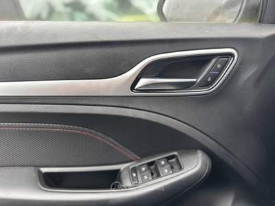 MG ZS  - zs 1.0 luxury Bianco usata Legnano