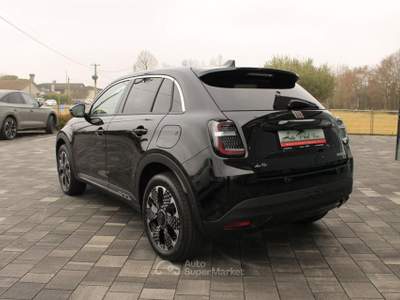 Fiat 600 Hybrid 100 CV DCT MHEV La Prima Nero usata Trebaseleghe