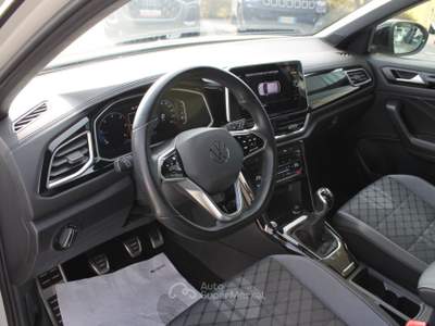 Volkswagen T-Roc 2.0 TDI 115cv R-Line Arancione usata Trebaseleghe