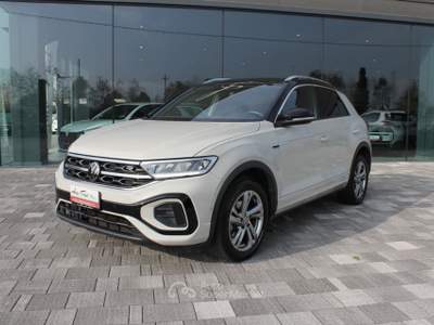 Volkswagen T-Roc 2.0 TDI 115cv R-Line Arancione usata Trebaseleghe