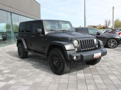 Jeep Wrangler Unlimited 2.8 CRD DPF SAHARA Auto Nero usata Trebaseleghe