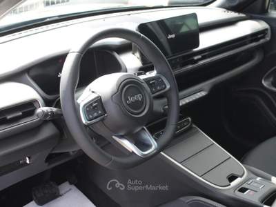 Jeep Avenger 1.2 Turbo CV MHEV Summit Nero usata Trebaseleghe