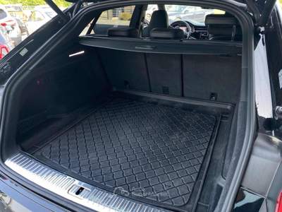 Audi Q8 50TDI 286CV QUATTRO S-LINE-MATRIX-B&amp;O-TETTO Nero usata Trebaseleghe