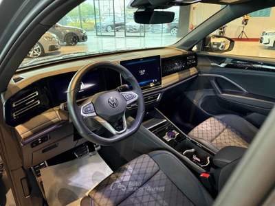 Volkswagen Tiguan 2.0 TDI 150 CV DSG R-Line Grigio usata Trebaseleghe