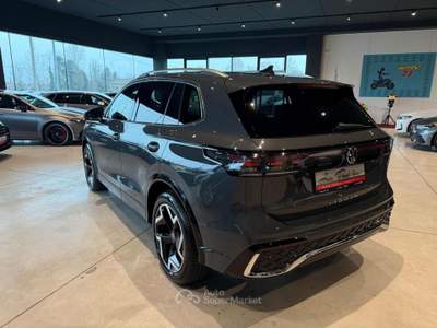 Volkswagen Tiguan 2.0 TDI 150 CV DSG R-Line Grigio usata Trebaseleghe