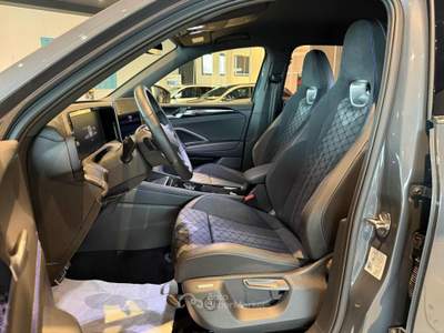 Volkswagen Tiguan 2.0 TDI 150 CV DSG R-Line Grigio usata Trebaseleghe