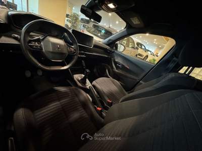 Peugeot 2008 PureTech 130 S&amp;S Active Pack Nero usata Genova