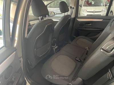 BMW Serie 2 220d d Gran Tourer Advantage auto 7p.ti Grigio usata Genova