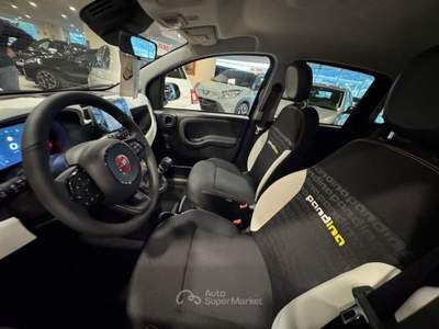 Fiat Panda 1.0 S&amp;S Hybrid Pandina Cross VARI COLORI Nero usata Genova