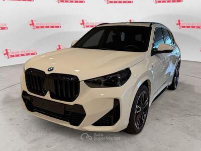 BMW X1 sDrive 18i Msport PRO TETTO/19/FULL Bianco usata Genova