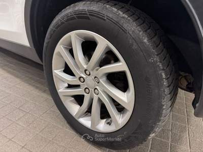 Land Rover Discovery Sport 2.0 TD4 150 CV Pure Bianco usata Genova