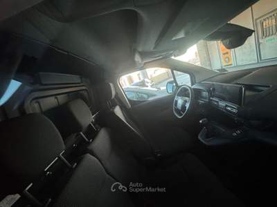 Fiat Doblò Doblò 1.5 BlueHdi 100CV PL-TN Van Bianco usata Genova