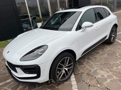 Porsche Macan 2.0 PDK 265CV Bianco usata Noventa Vicentina