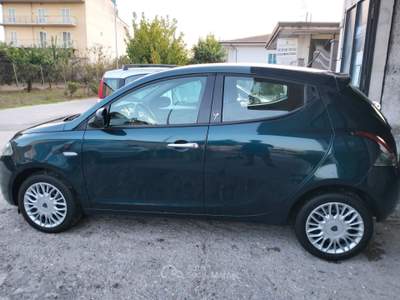 Lancia Ypsilon Ben tenuta, completamente tagliandata, tenuta sempre in garage usata Vairano Patenora