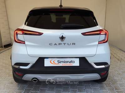 Renault Captur Full Hybrid E-Tech 145 CV Business Bianco usata Resana