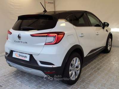 Renault Captur Full Hybrid E-Tech 145 CV Business Bianco usata Resana