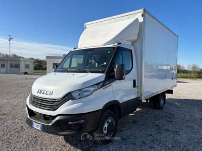 Iveco Daily 35C14 FU RGONE IN LEGA LEGGERA Bianco usata Gemona del Friuli