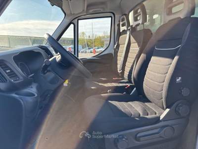 Iveco Daily 35C14 FU RGONE IN LEGA LEGGERA Bianco usata Gemona del Friuli