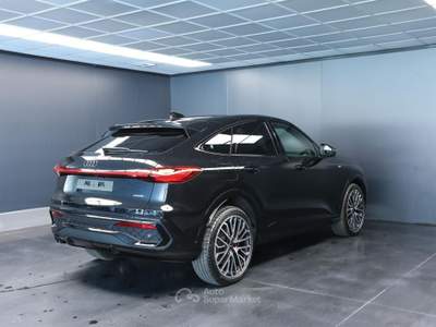 Audi Q5 Sportback TDI 204CV mHEV+ quattro S tronic S line Nero usata Arsiè