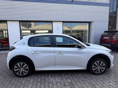 Peugeot 208 e Active Pack 100kW CARPLAY IVA ESP. PREZZO REALE Bianco usata Monza