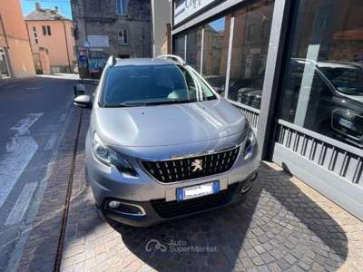 Peugeot 2008 1.6 Bluehdi Black Matt 100cv Grigio usata Como