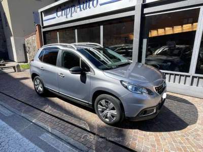 Peugeot 2008 1.6 Bluehdi Black Matt 100cv Grigio usata Como