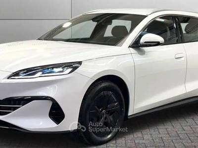 BYD Seal 6 DM-i 1.5 184 CV PHEV Touring Boost Bianco usata Castenaso