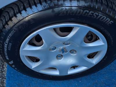 Peugeot 308 Tenuta Molto bene usata Rimini