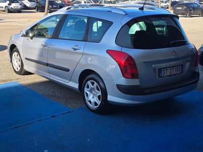 Peugeot 308 Tenuta Molto bene usata Rimini