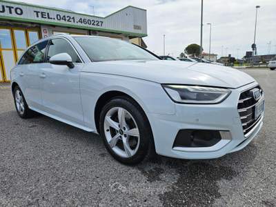 Audi A4 35 2.0 tdi mhev Business Advanced 163cv s-tronic Bianco usata San Stino di Livenza