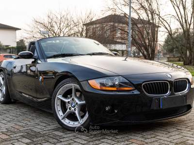 BMW Z4 2.2 170CV FULL OPTIONAL - CAMBIO AUTOMATICO Nero usata Castiraga Vidardo