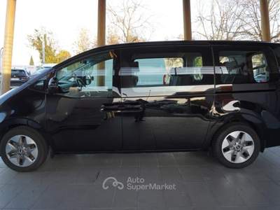Hyundai Staria 2.2 MT 2WD 9 posti Wagon Nero usata Pordenone
