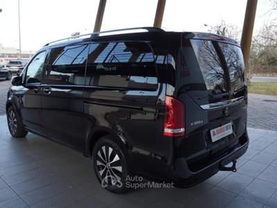 Mercedes-Benz Classe V d Automatic 4Matic Premium long Nero usata Pordenone