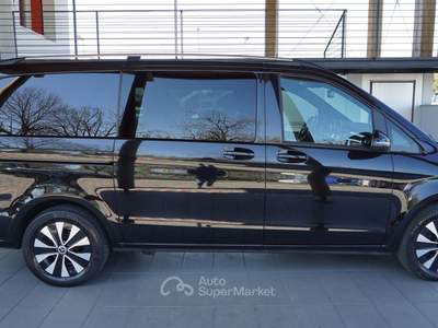 Mercedes-Benz Classe V d Automatic 4Matic Premium long Nero usata Pordenone