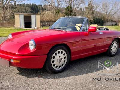 Alfa Romeo Spider 2.0 Duetto, Omologata ASI, Matching Numbers Rosso usata Roma